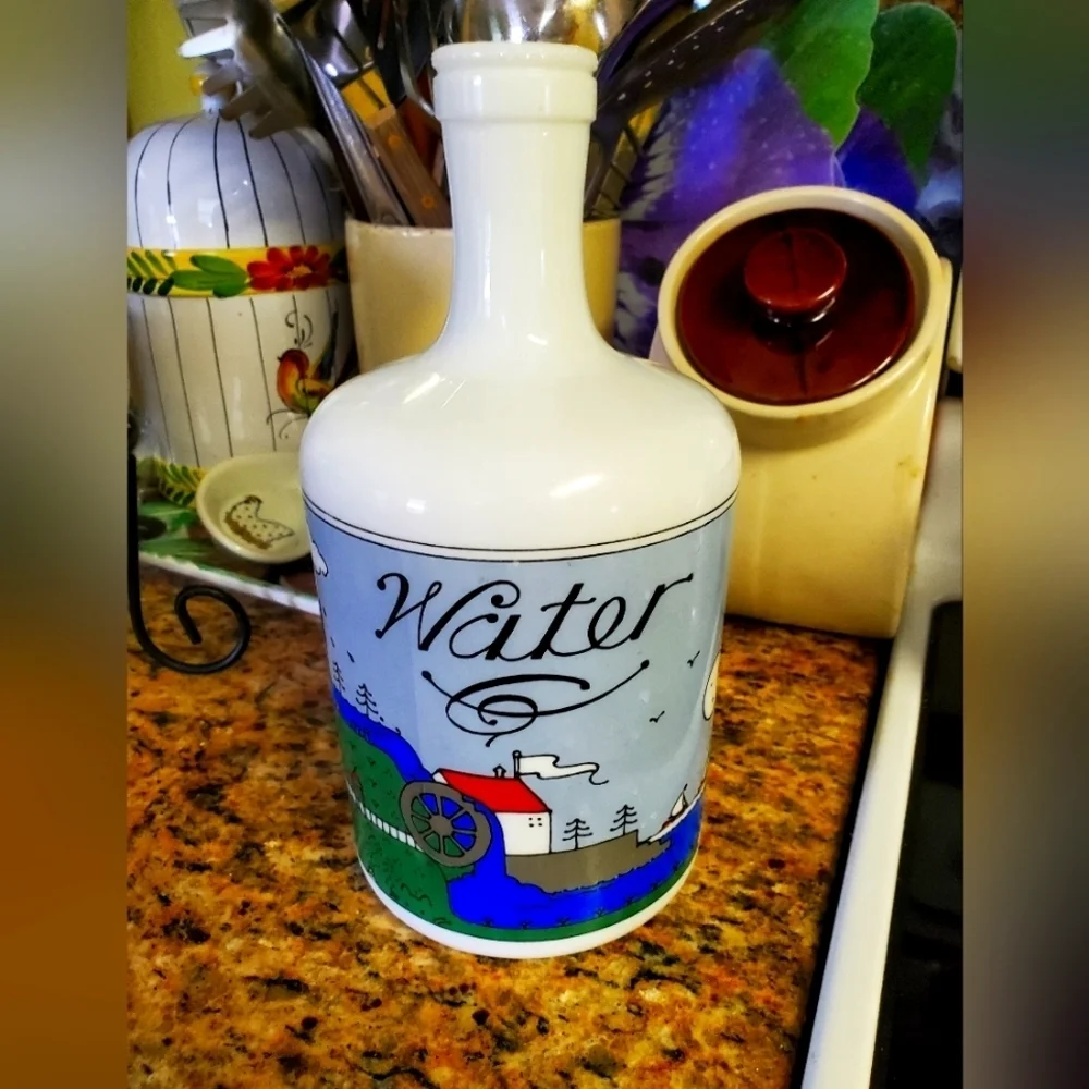 Milkglass Lillian Vernon Juice